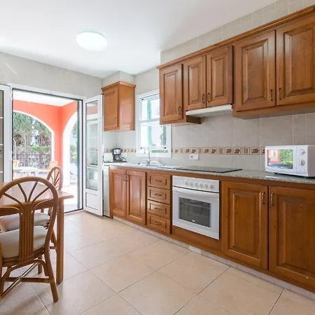 Villa Cala Galdana 7 *